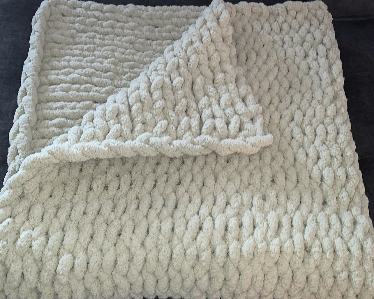 Chunky Knit Blanket-Sage