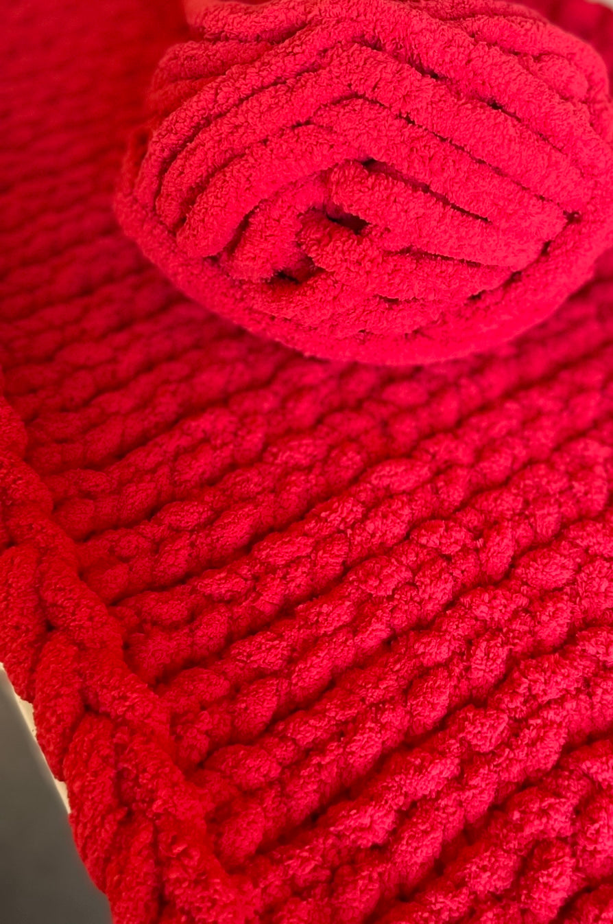 Chunky Knit Blanket-Red